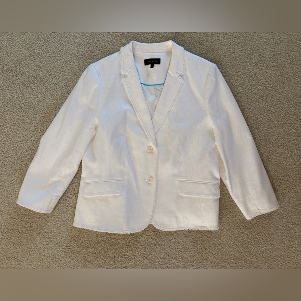Talbots Classic White Blazer with fringe trim, size 16 - Picture 4 of 8